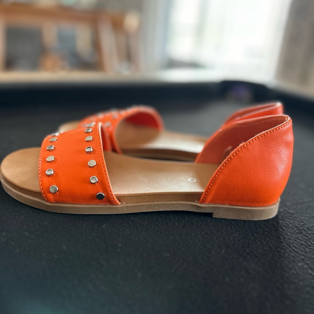 New Andiamo Sandal Orange. Without tags and box.